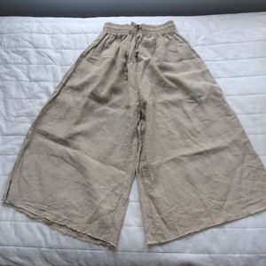 UO Urban Renewal Tan Linen Gaucho Pants XS